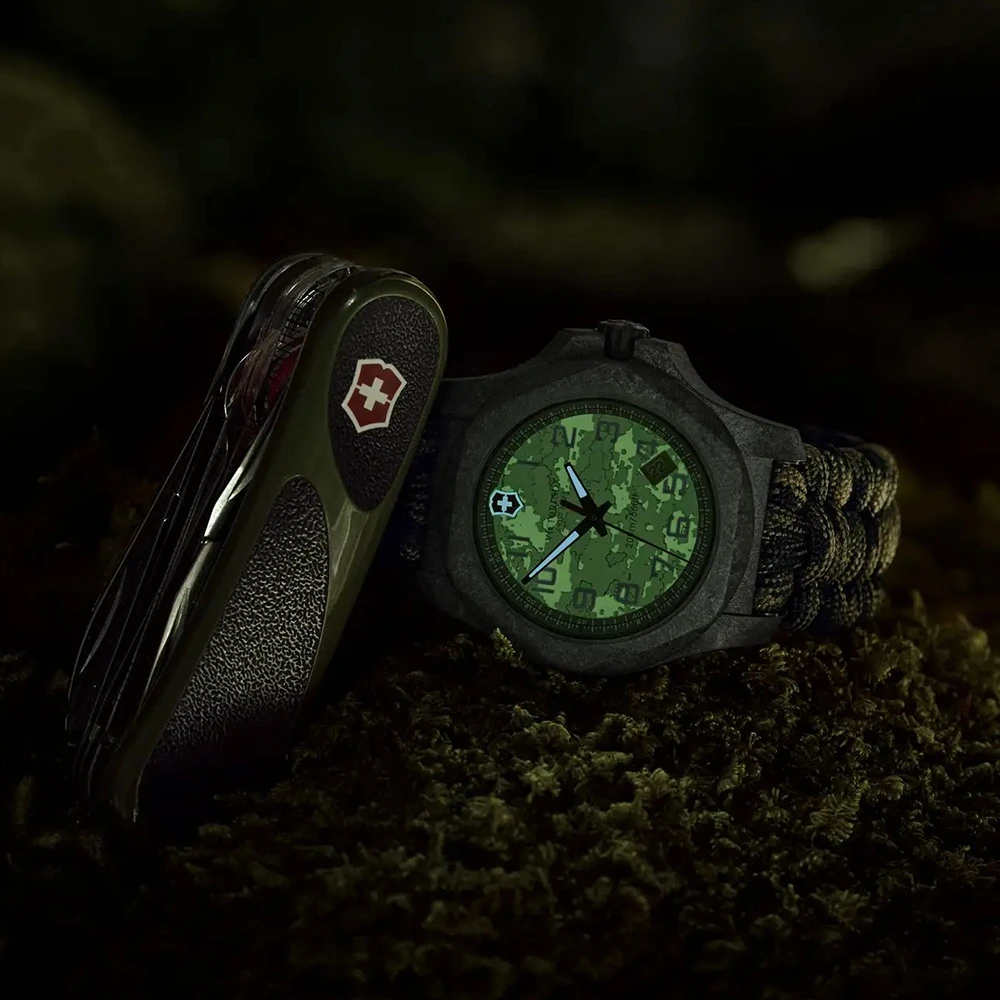 Victorinox Swiss Army I.N.O.X. 241927.1 I.N.O.X. CARBON LE Watch 9 Victorinox Swiss Army I.N.O.X. 241927.1 I.N.O.X. CARBON LE Watch - Image 9